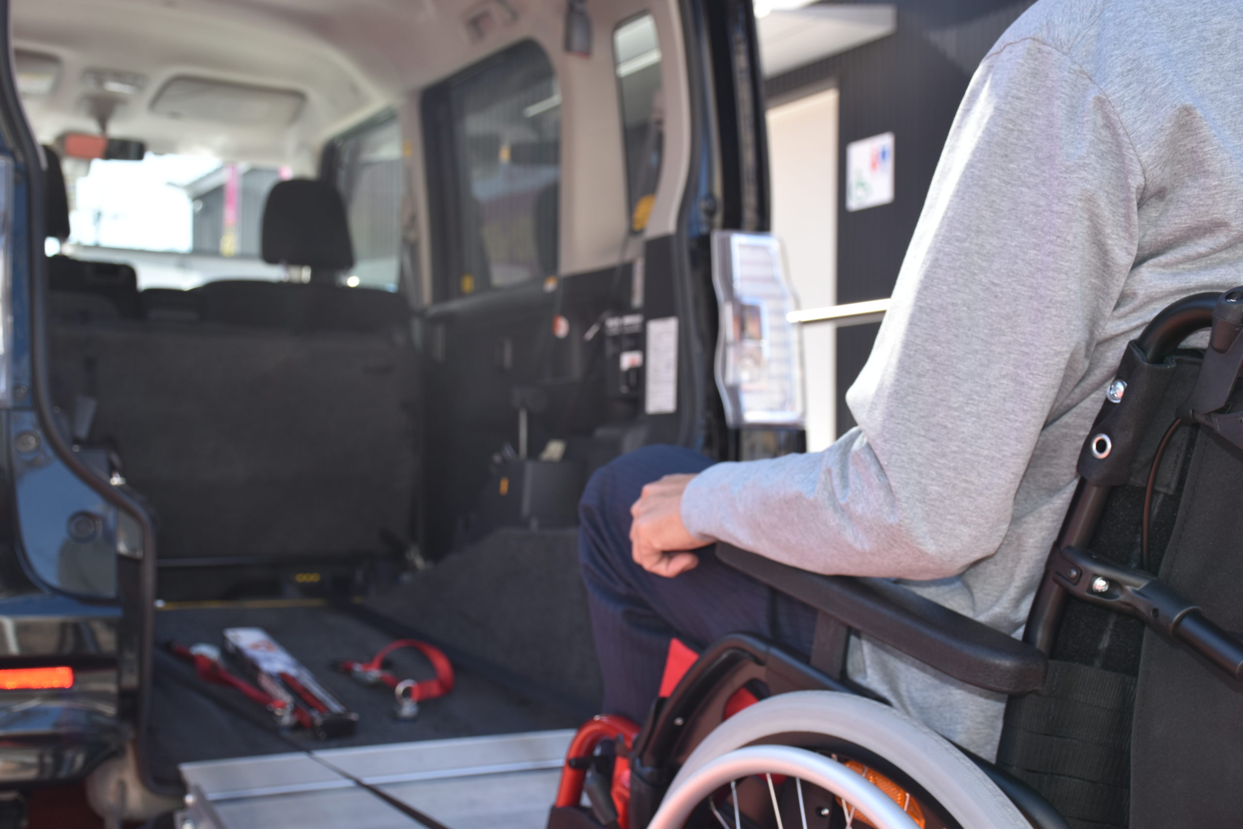 シートベルト 車いす 安全 ウェルビー広島株式会社